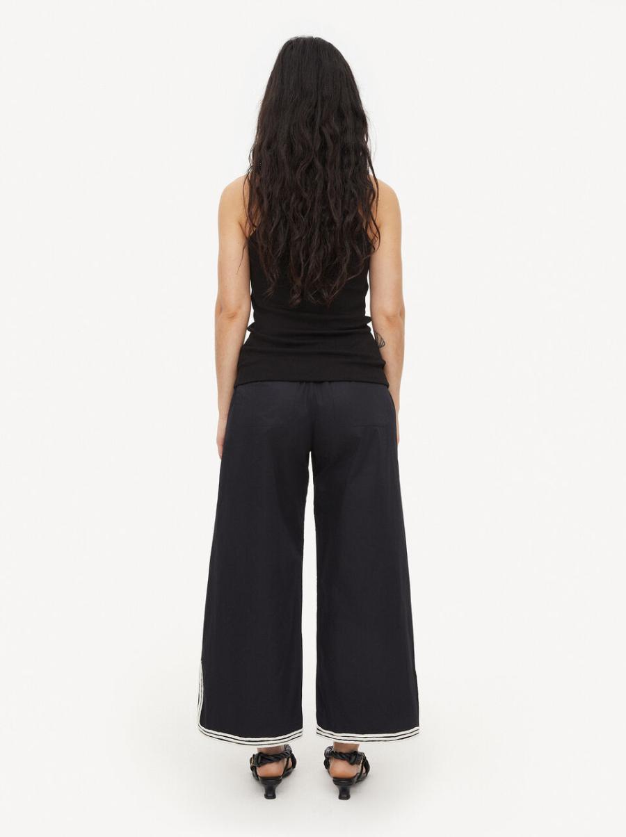 Femme Qualité Premium By Malene Birger T-Shirts Et Sweats Black Débardeur Anisa - 1