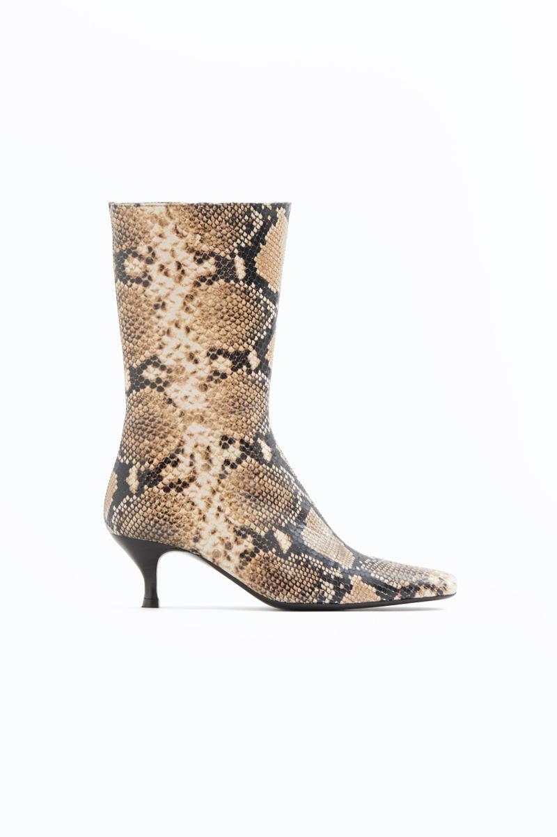 Filippa K Chaussures Printed Beige Snake Femme Bottines À Bout Carré